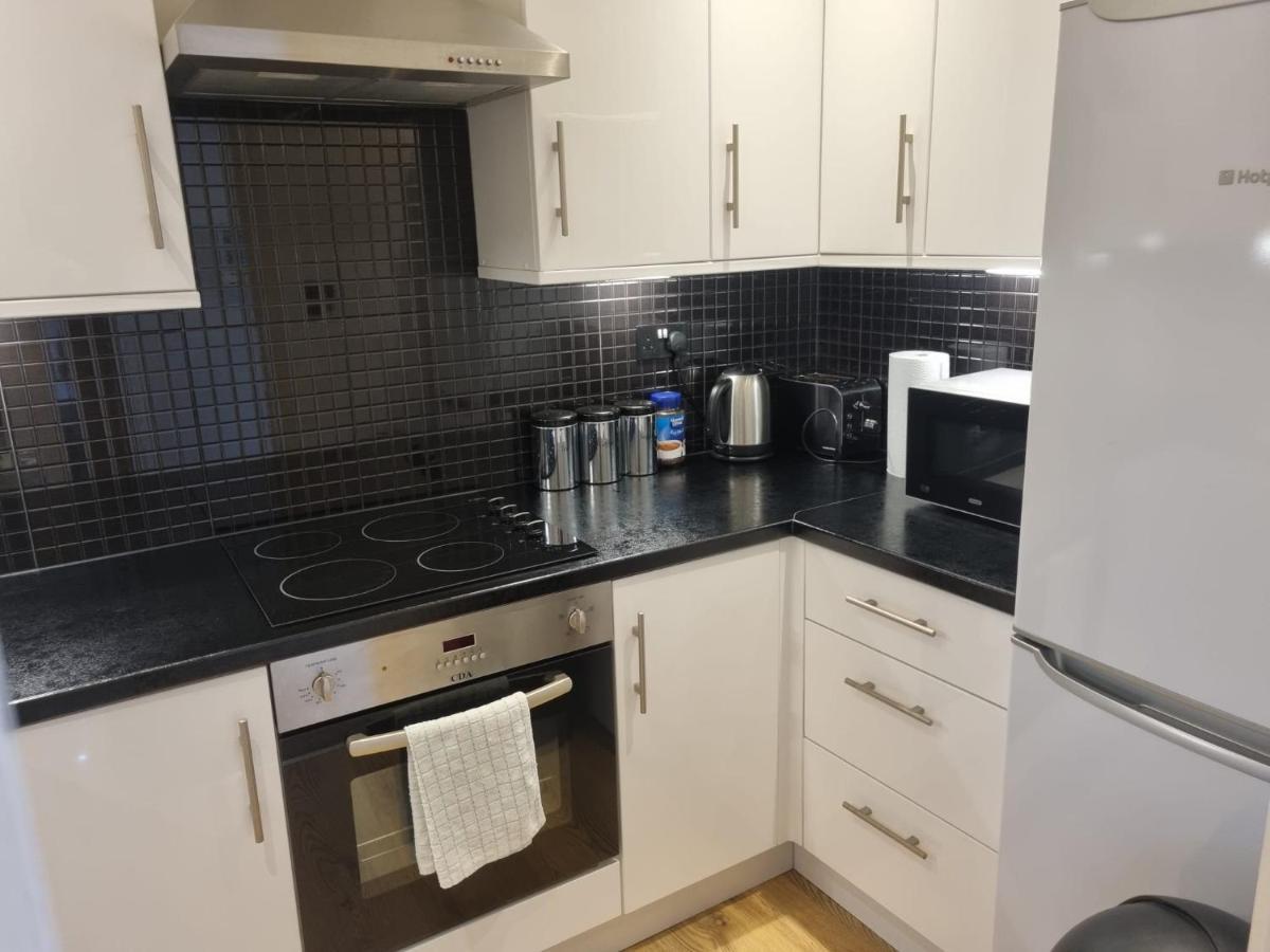 Stunning 2 Bed/2 Bath Flat In Waterloo, London Apartment Exterior foto